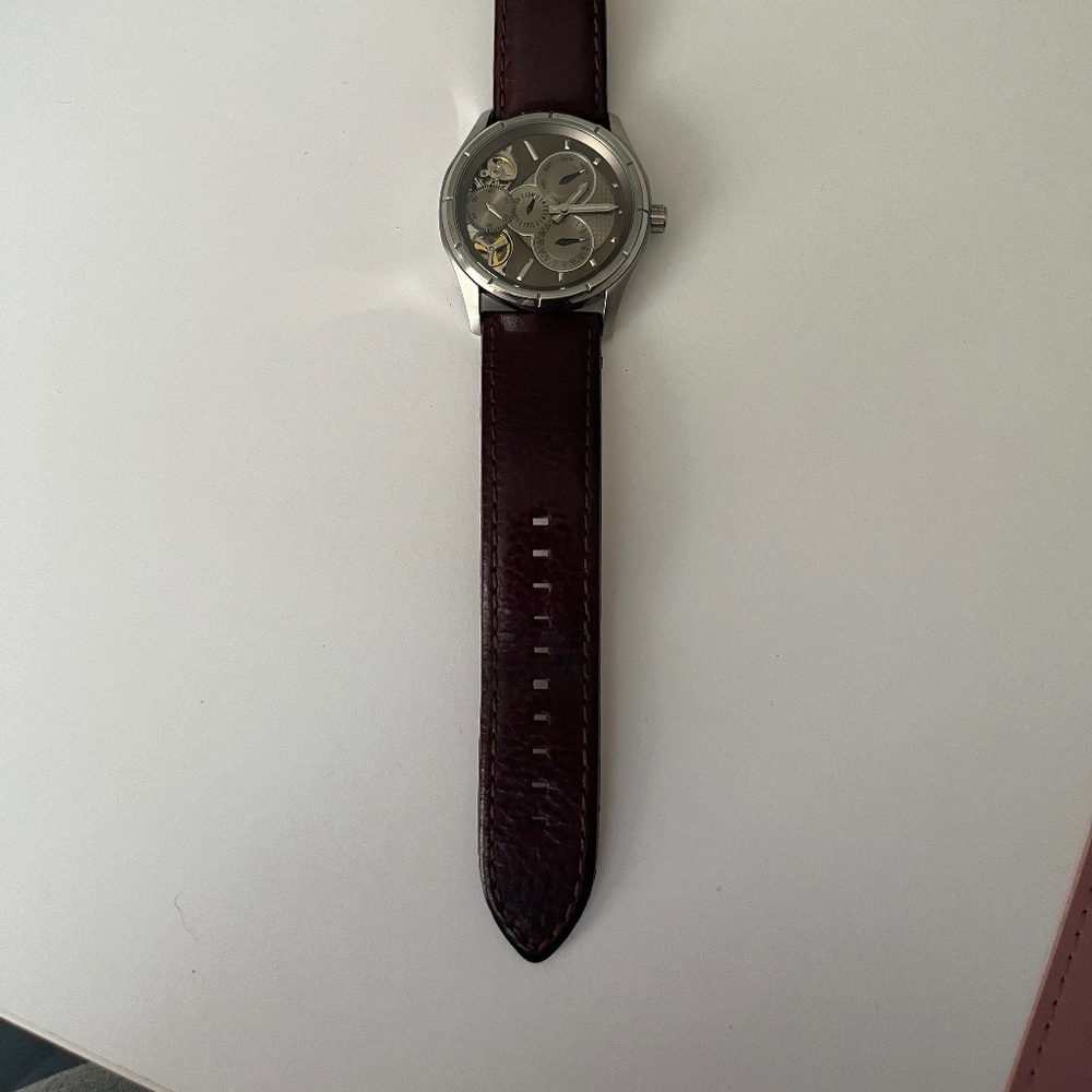 Fossil Watch - Picture 3 of 3